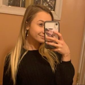 Meet your Posher, Taylor